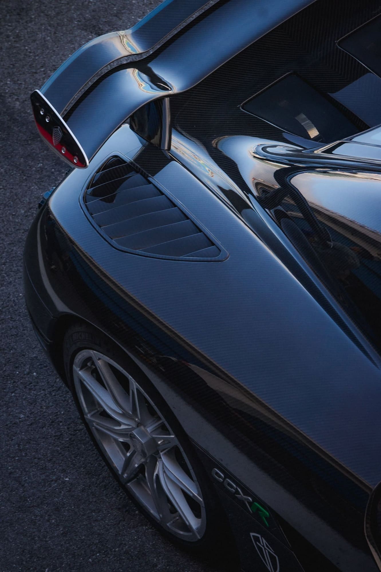 Black Koeningsegg's back